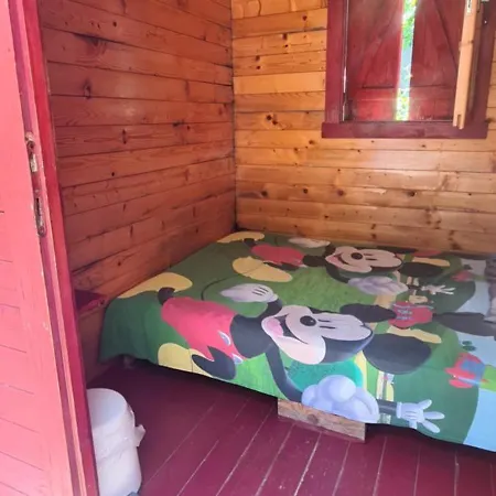 La Cort & Casute Camping Adults Only Kemping *