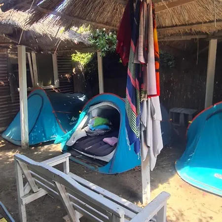 La Cort & Casute Camping Adults Only *