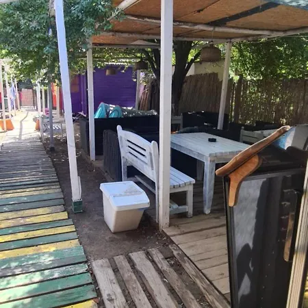 مكان تخييم La Cort & Casute Camping Adults Only *