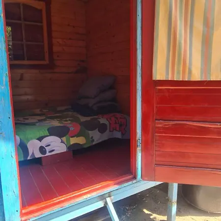 مكان تخييم La Cort & Casute Camping Adults Only *