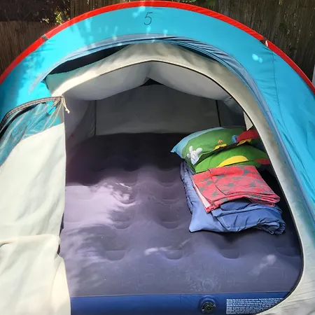 La Cort & Casute Camping Adults Only مكان تخييم فاما فيكي